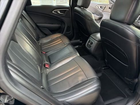 Used 2016 Chrysler 200 C w/ Sun & Sound Group image 23