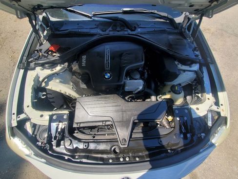 Used 2015 BMW 320i Sedan RWD image 19