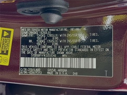 Used 2019 Toyota Highlander Limited image 32