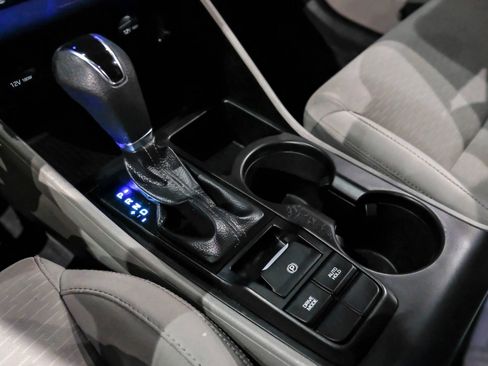 Used 2019 Hyundai Tucson Value FWD image 30