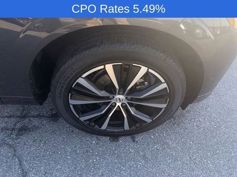 Certified 2023 Volvo XC60 B5 Plus w/ Climate Package AWD/4WD image 3