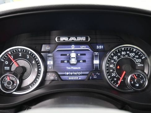 Used 2024 RAM 1500 Big Horn RWD image 26