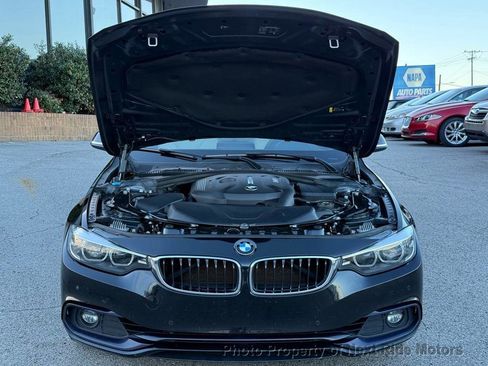 Used 2018 BMW 430i Convertible image 26