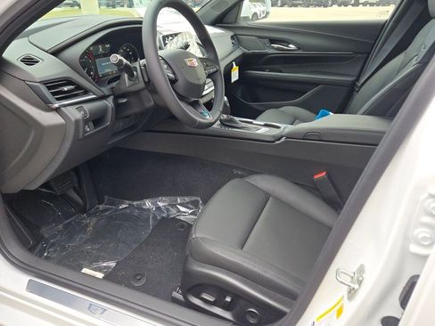 New 2025 Cadillac CT4 Premium Luxury image 25