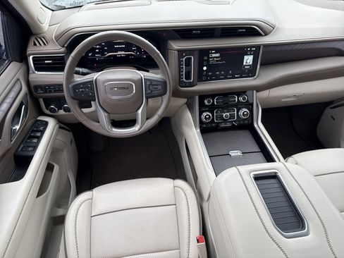 Used 2022 GMC Yukon XL Denali image 26