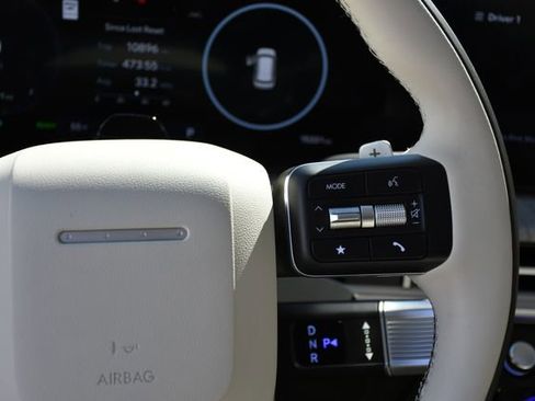 Used 2024 Hyundai Santa Fe Calligraphy image 29