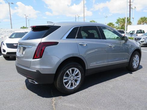 New 2026 Cadillac XT5 Luxury AWD/4WD image 3