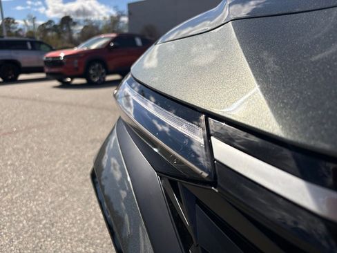 New 2026 Hyundai Elantra Limited FWD image 26