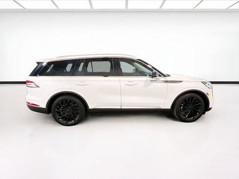 Used 2023 Lincoln Aviator Reserve w/ Equipment Group 201A image 27