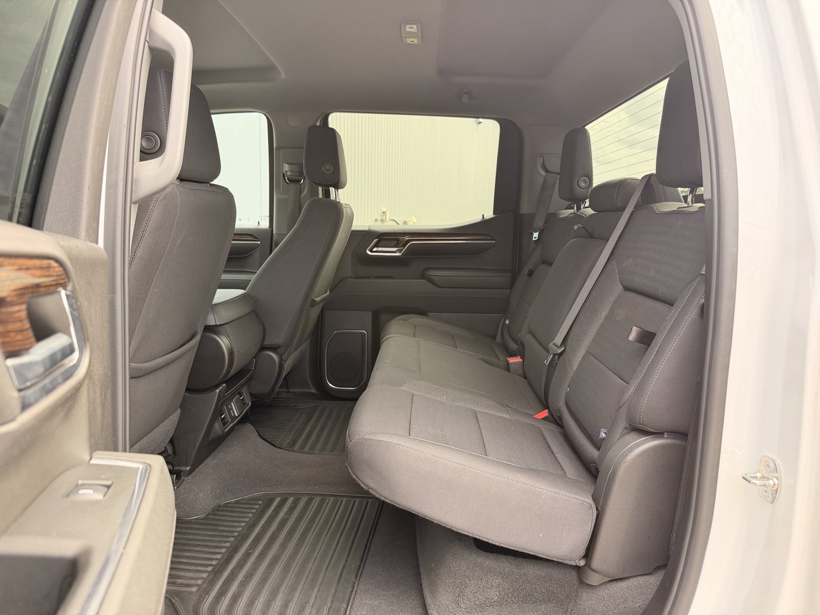 Used 2024 GMC Sierra 1500 Elevation AWD/4WD image 28
