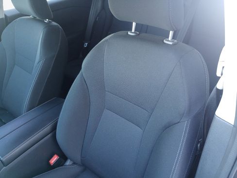 Used 2026 Nissan Rogue S image 9