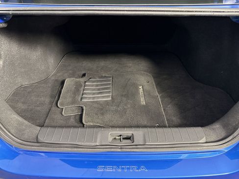 Certified 2023 Nissan Sentra SR w/ SR Premium Package image 36