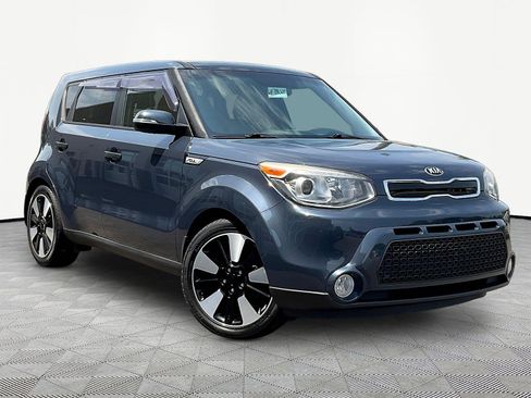 Used 2015 Kia Soul ! w/ Sun & Sound Package FWD image 3