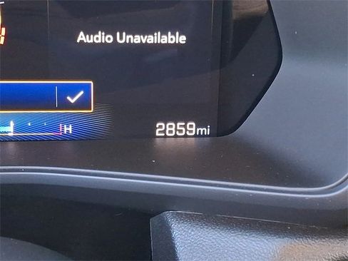 Used 2025 Chevrolet Colorado W/T w/ Advanced Trailering Package image 21