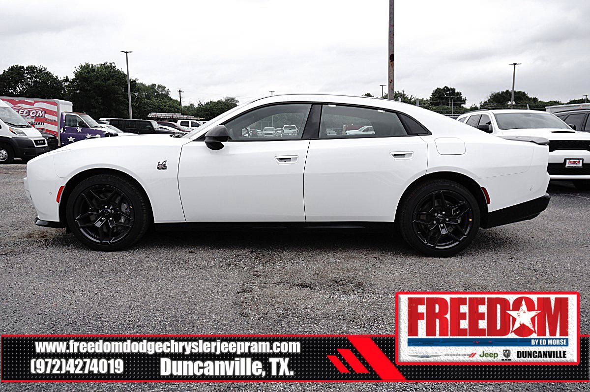 New 2026 Dodge Charger Scat Pack w/ Blacktop Package AWD/4WD image 2