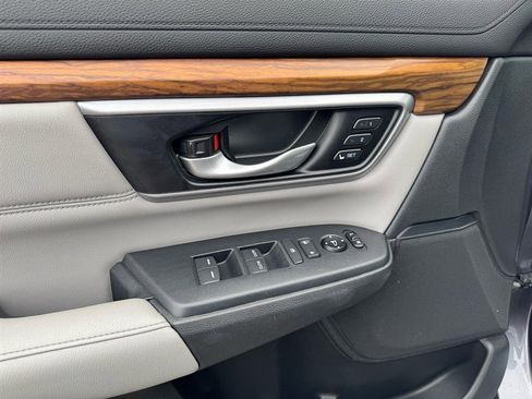 Used 2017 Honda CR-V EX-L image 12