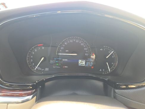 Used 2019 Cadillac XT5 Luxury AWD/4WD image 19