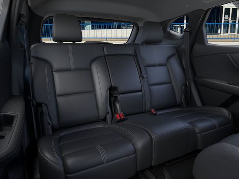 New 2026 Chevrolet Blazer LT w/ Sound & Technology Package AWD/4WD image 17