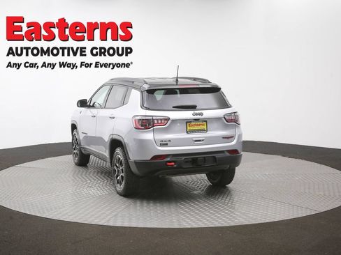 Used 2025 Jeep Compass Trailhawk w/ Trailer Tow Group AWD/4WD image 64