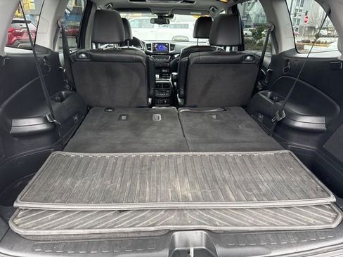 Used 2018 Honda Pilot Elite image 14