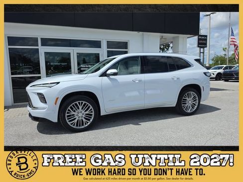 New 2027 Buick Enclave Avenir w/ LPO, Floor Liner Package FWD image 1