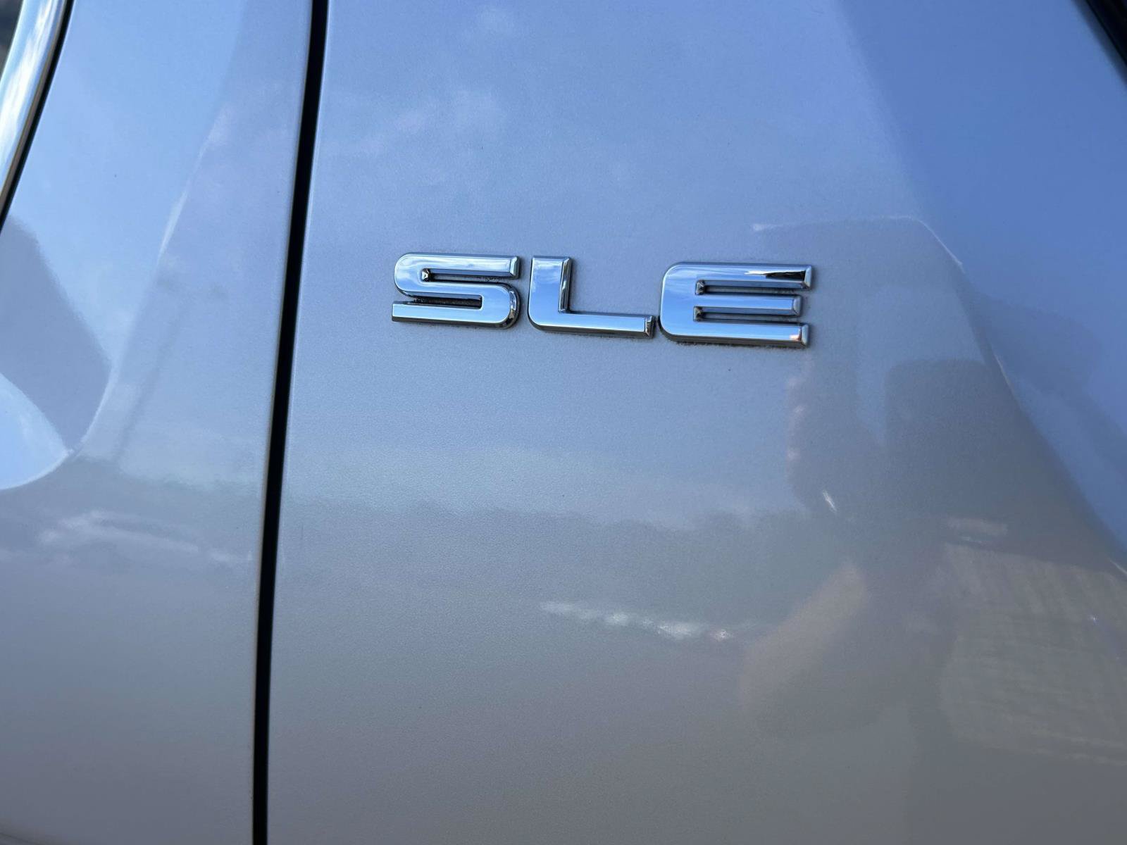 Used 2016 GMC Terrain SLE w/ Convenience Package FWD image 7