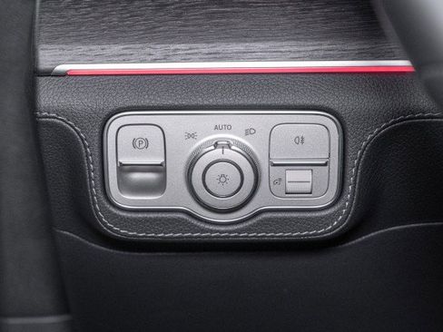 New 2026 Mercedes-Benz GLS 450 4MATIC image 21