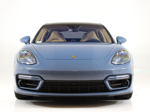 Used 2023 Porsche Panamera GTS AWD/4WD image 11
