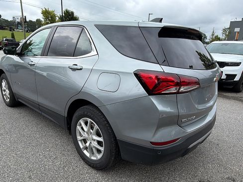 Used 2024 Chevrolet Equinox LT AWD/4WD image 10