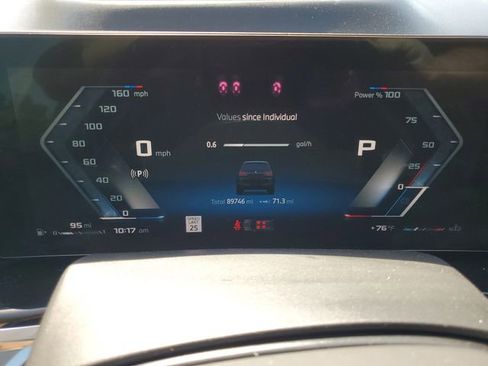 Used 2024 BMW X7 M60i w/ Executive Package image 19