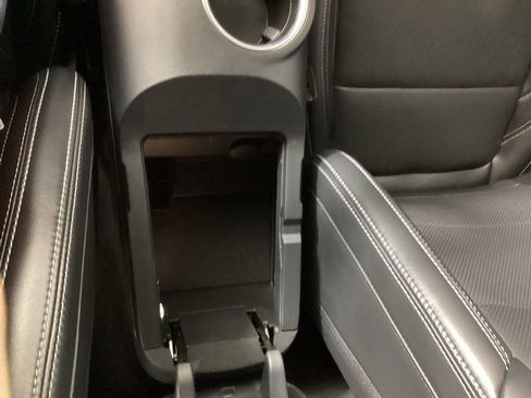Used 2024 Ford Mustang GT Premium RWD image 23