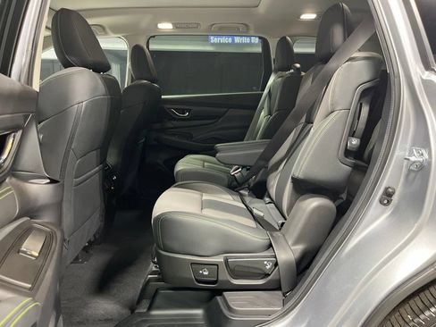 Used 2025 Subaru Ascent Onyx Edition AWD/4WD image 36
