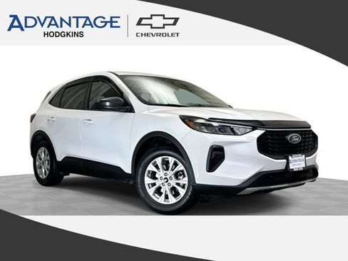 Used 2024 Ford Escape Active w/ Cold Weather Package FWD image 1
