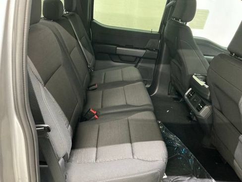 New 2026 Ford F150 XLT w/ Equipment Group 302A MID AWD/4WD image 18