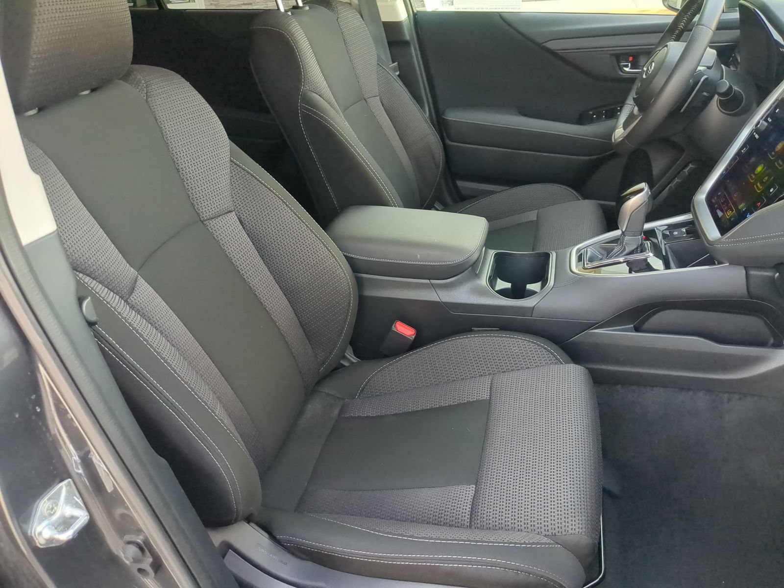 Certified 2025 Subaru Outback Premium AWD/4WD image 26