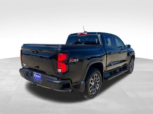 Used 2024 Chevrolet Colorado Z71 w/ Z71 Convenience Package 2 AWD/4WD image 7