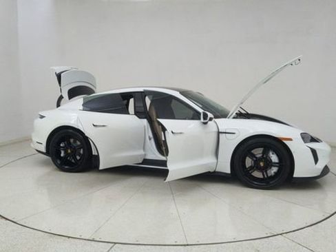 Used 2023 Porsche Taycan 4S AWD/4WD image 68