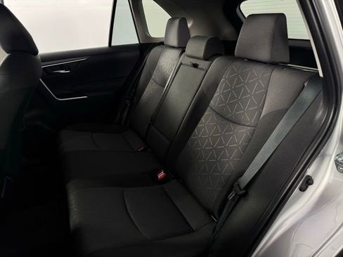 Used 2025 Toyota RAV4 XLE image 17