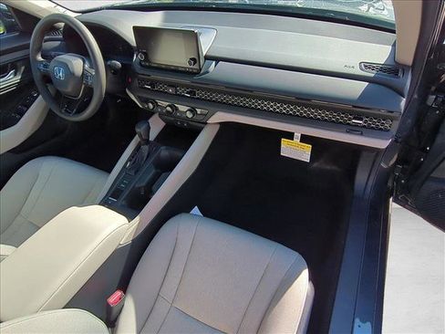 New 2025 Honda Accord SE image 22