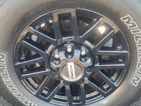 Used 2021 Ford F350 Lariat AWD/4WD image 45