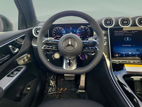 New 2026 Mercedes-Benz GLC 43 AMG 4MATIC Coupe image 9