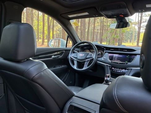 Used 2020 Cadillac XT5 Premium Luxury AWD/4WD image 25