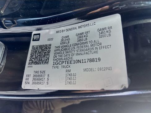 Used 2022 Chevrolet Colorado ZR2 w/ Colorado ZR2 Bison Edition AWD/4WD image 31