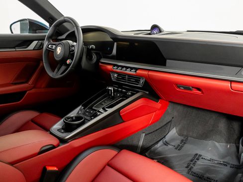 Used 2025 Porsche 911 Carrera S image 53