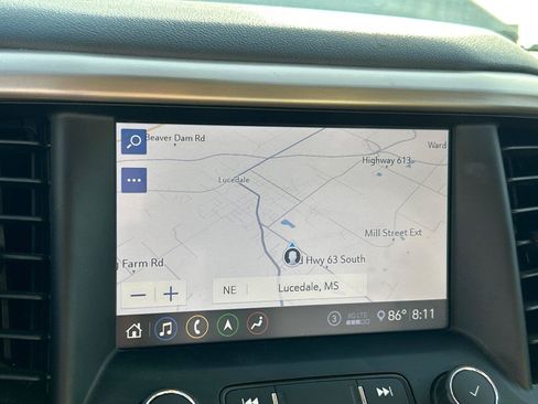 Used 2020 GMC Acadia Denali w/ Technology Package FWD image 23