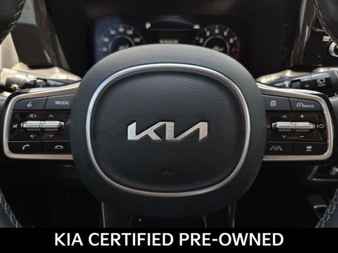Certified 2023 Kia Sorento SX AWD/4WD image 30