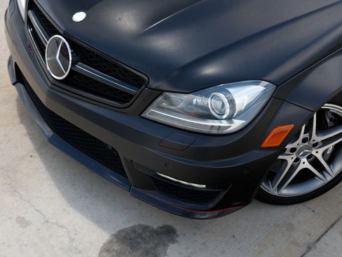 Used 2015 Mercedes-Benz C 63 AMG Coupe image 28