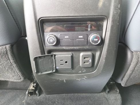 Used 2024 Buick Enclave Essence w/ Experience Buick Package image 20