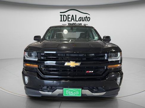 Used 2018 Chevrolet Silverado 1500 LT w/ All Star Edition AWD/4WD image 16