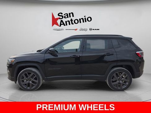 New 2026 Jeep Compass Limited AWD/4WD image 5